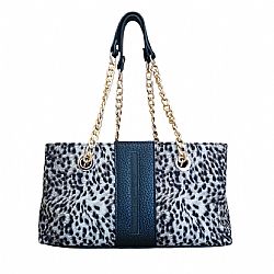 ΤΣΑΝΤΑ ΩΜΟΥ/ΧΙΑΣΤΙ