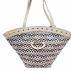 ΓΥΝΑΙΚΕΙA ΤΣΑΝΤΑ ΩΜΟΥ