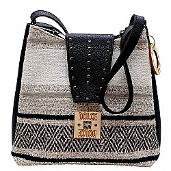 ΓΥΝΑΙΚΕΙΑ ΤΣΑΝΤΑ ΧΙΑΣΤΙ