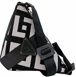 ΤΣΑΝΤΑ ΤΡΙΓΩΝΗ ΩΜΟΥ/ΧΙΑΣΤΙ